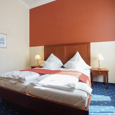 Strandhotel Ostfriesenhof Borkum Værelse billede