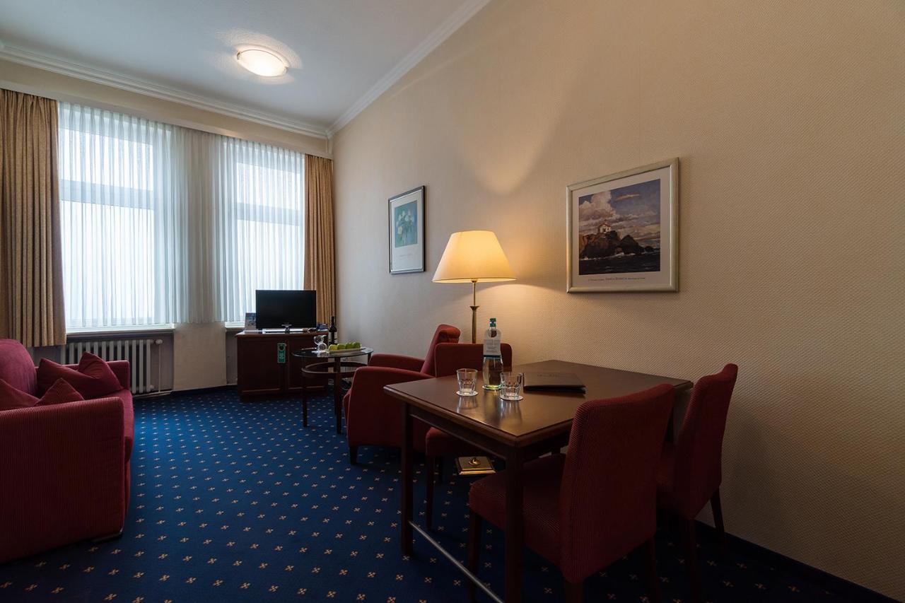Strandhotel Ostfriesenhof Borkum Eksteriør billede