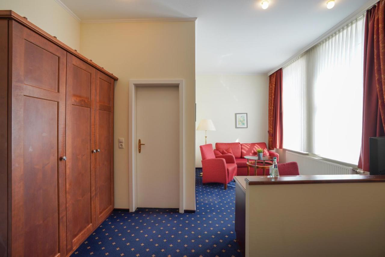 Strandhotel Ostfriesenhof Borkum Eksteriør billede
